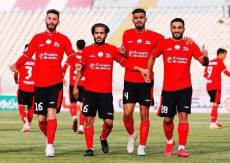 جشنواره گل تراکتور مقابل حریف دسته سومی