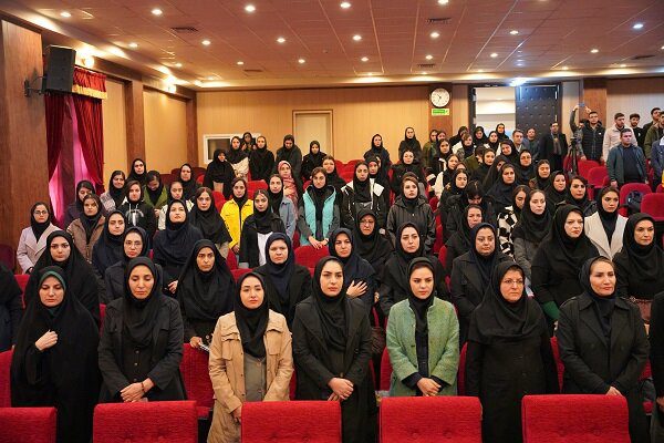 چاپ ۶۰۰ مقاله در مجلات معتبر توسط پژوهشگران دانشگاه آزاد اسلامی ارومیه