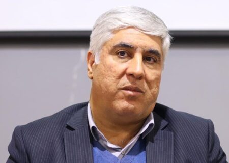 معاون حقوقی و نظارت گمرکات: تجارت در ایران با وجود کاهش 50 درصدی بخشنامه‌های گمرکی آسان و روان نیست