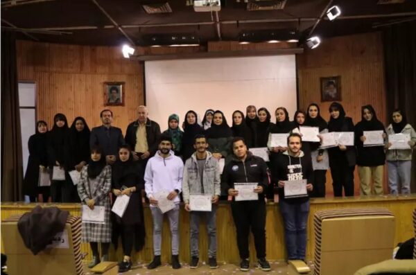 بازآفرینی نقاشی شب پرستاره «ونگوگ» با تمثیلی از حضرت یوسف(ع) و برادرانش