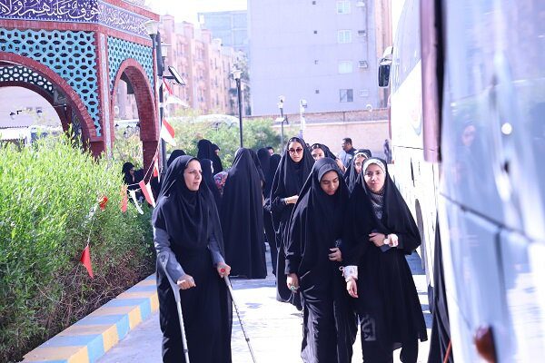 اعزام کاروان راهیان نورِ دانشگاه آزاد هرمزگان به مناطق عملیاتی جنوب کشور