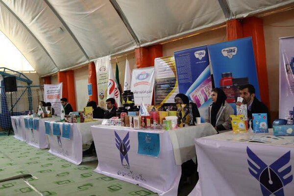 قطار «صدرا» در ایستگاه سلامت/دانشجویان علوم پزشکی آزاد تهران میزبان ۴۷ شرکت‌ دانش‌بنیان شدند