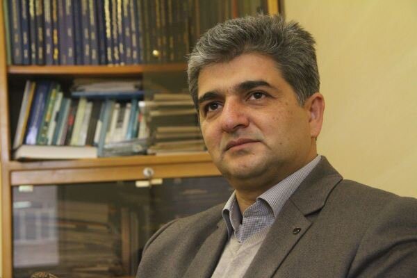 تحقق ۲۳ درصدی درآمدهای غیرشهریه‌ای دانشگاه آزاد زنجان/طرح «تولید جوهر خودکار» آماده بهره‌برداری است