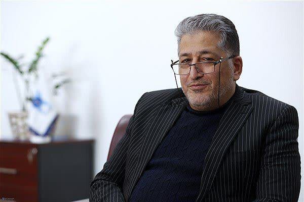 حرمت‌گزاری به مقام والای استاد، باید بیش و پیش از هر آیینی مدنظر باشد