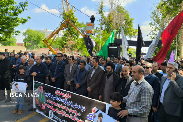 – حضور مردم ارومیه برای تکریم سید محرومان و شهدای خدمت