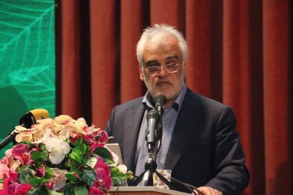 «حکمت» خلق کننده سبک زندگی مومنانه است 