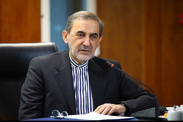 ولایتی: حجم وسیع آثار پزشکی نشانگر تکاملِ اندیشه‌ورزی طب در جهان اسلام است