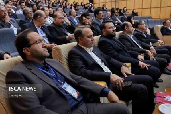 – همایش ملی دریاچه اورمیه در دانشگاه آزاد تبریز