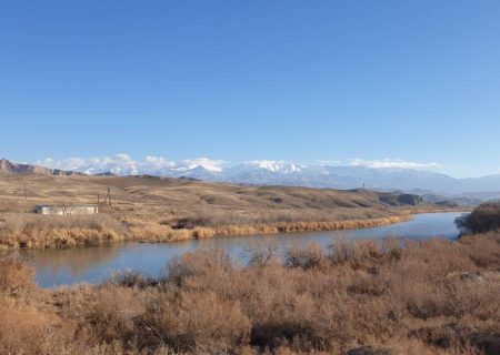 طبیعت بکر و تاریخ کهن دوعامل جذب گردشگر به جلفا/ روایتی از شهدایی که در ارس به مقابله با پیشروی شوروی پرداختند