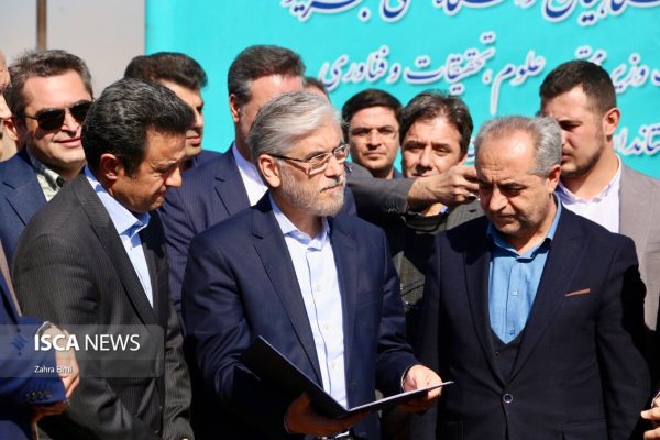 – سفر وزیر علوم به تبریز