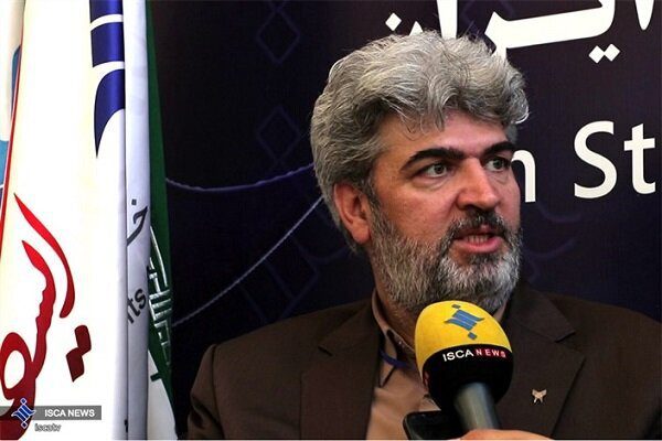 تأمین وام‌های دانشجویی دانشگاه آزاد از منابع داخلی/ بودجه صندوق رفاه وزارت علوم خیلی کم‌تر از نیاز دانشجوهاست