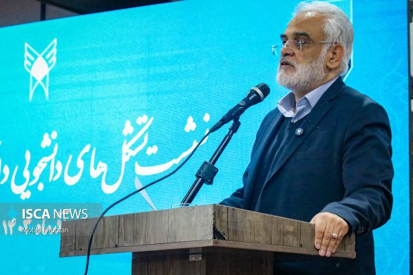 ۹۰ درصد دانش‌آموزان از ریاضی گریزان‌اند