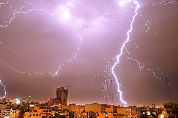 هواشناسی ایران/ رگبار و رعد و برق در ۲۱ استان